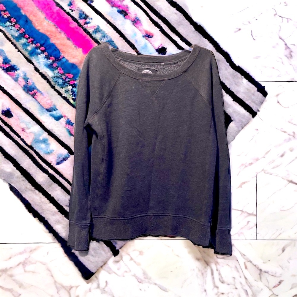 SO Authentic American Heritage Crew Neck Sweatshirt | Women’s Size Large